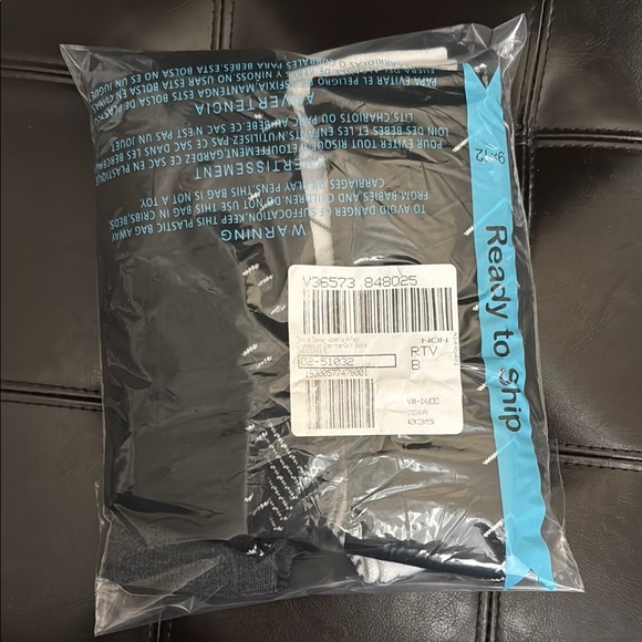 Tommie Copper Women’s 4 Pack Performance Compression Over the Calf Socks - Picture 5 of 5